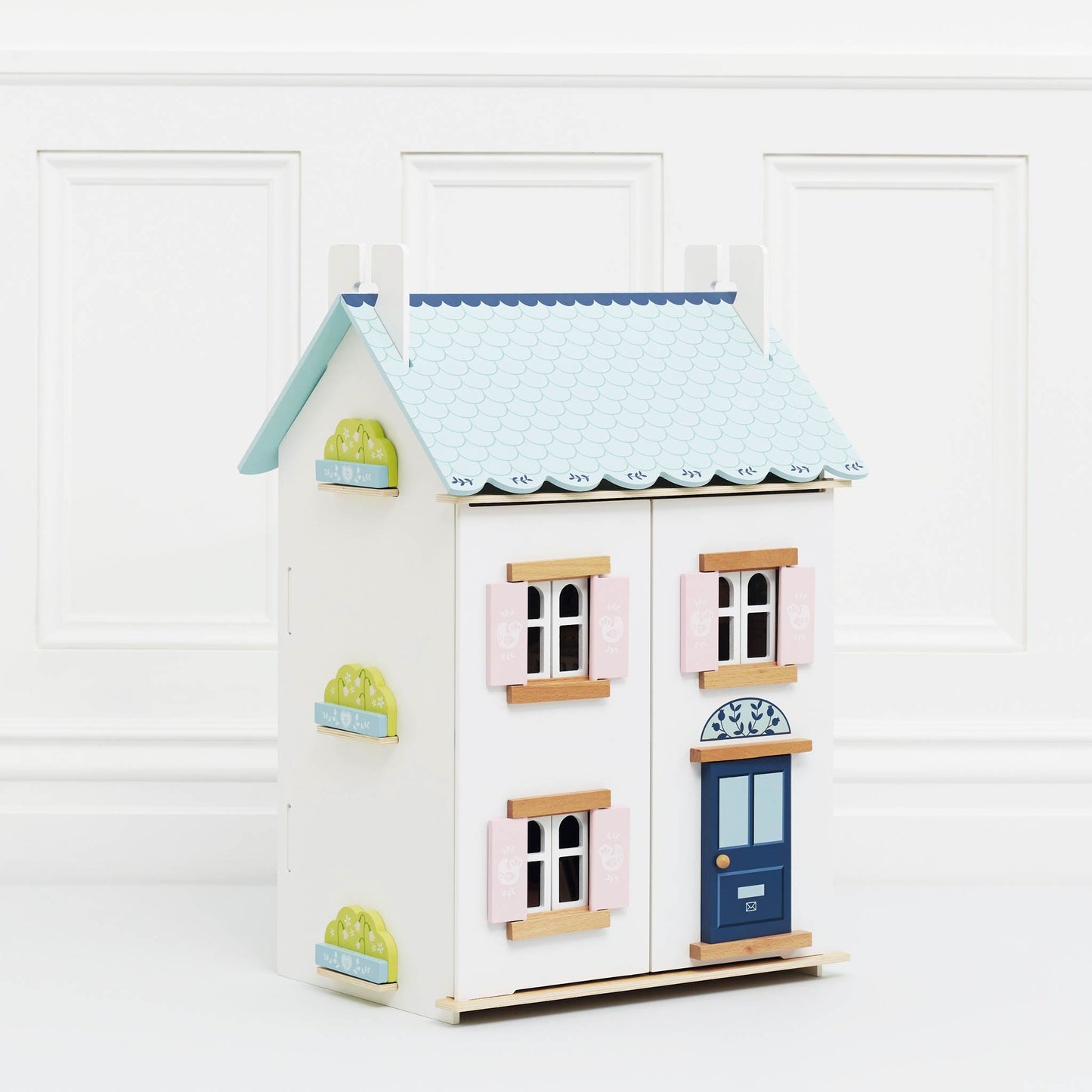 Le Toy Van Bluebelle Wooden Dolls House