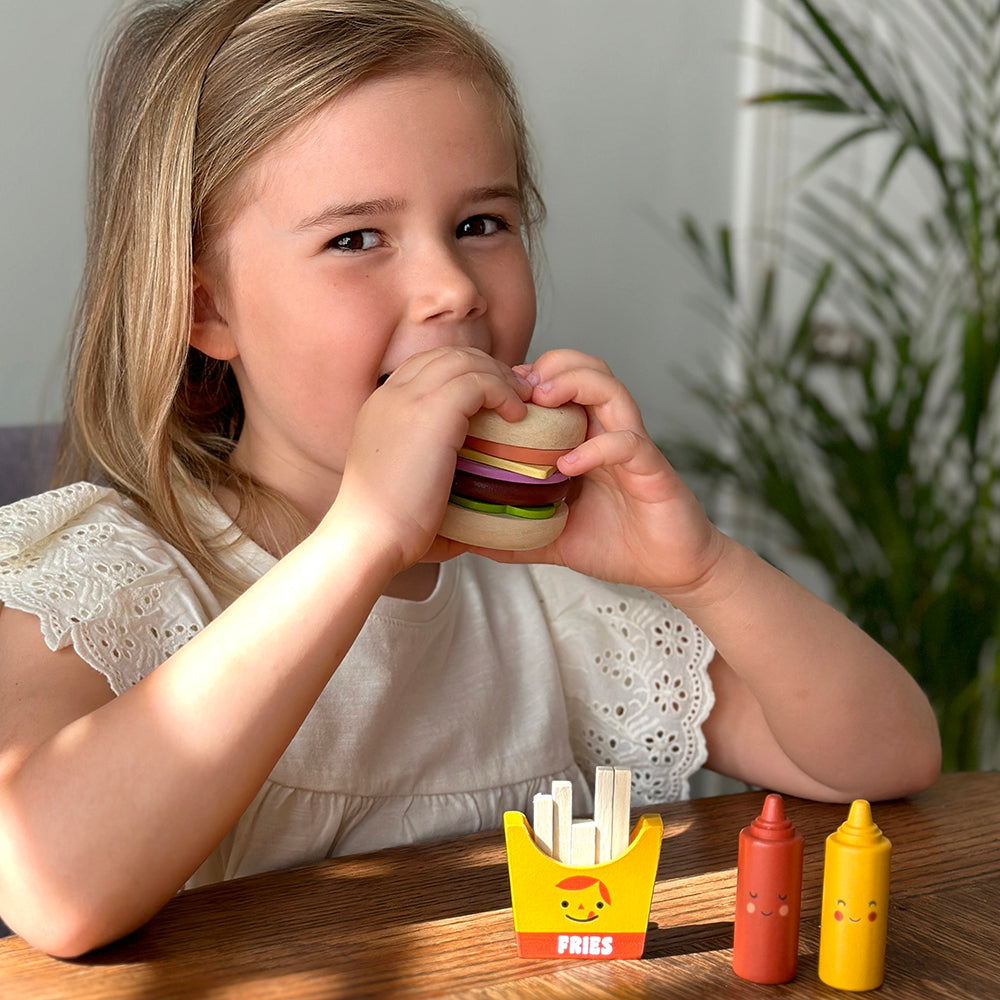 Froglet Toys Take-out burger set with realistic details