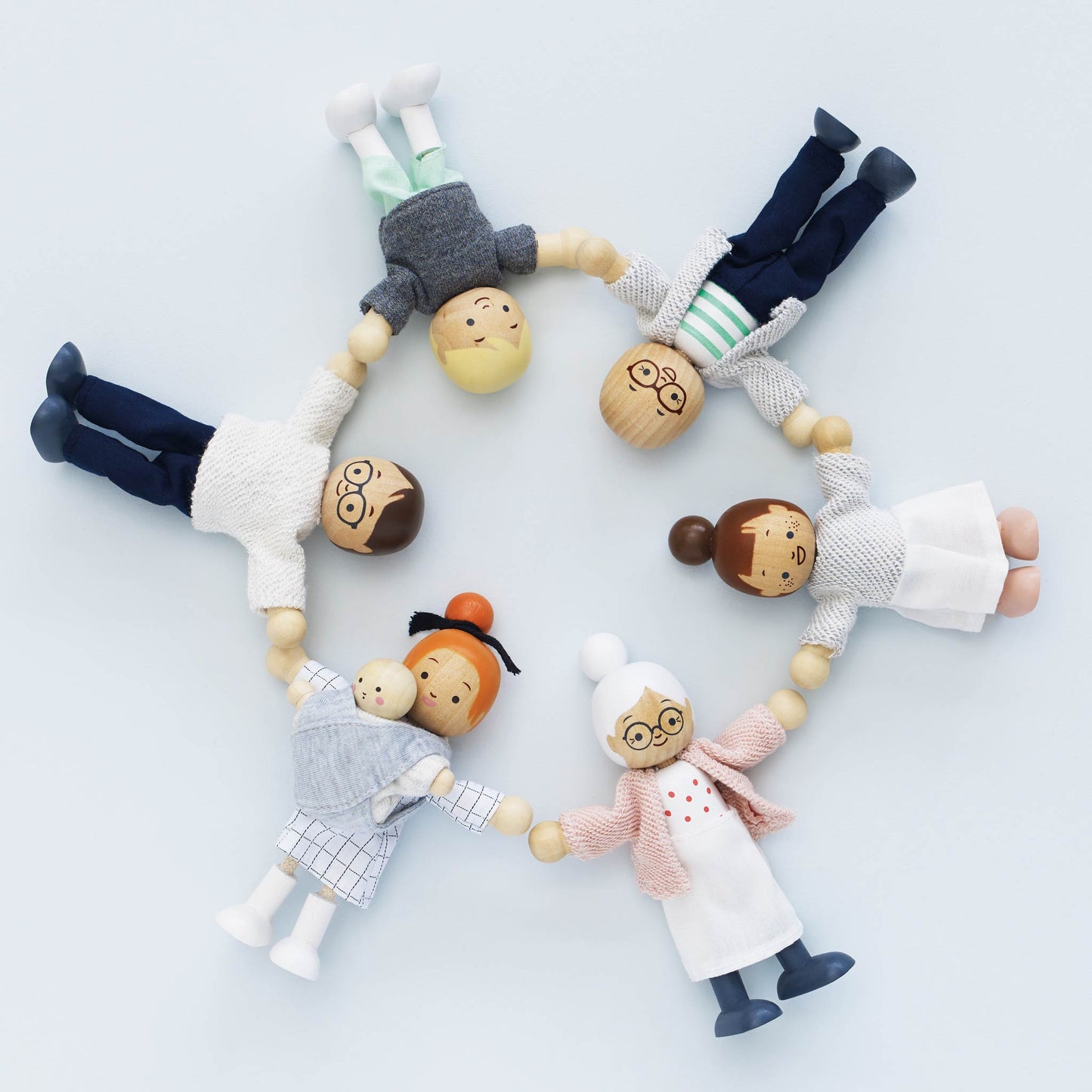 Le Toy Van Dolls House Family