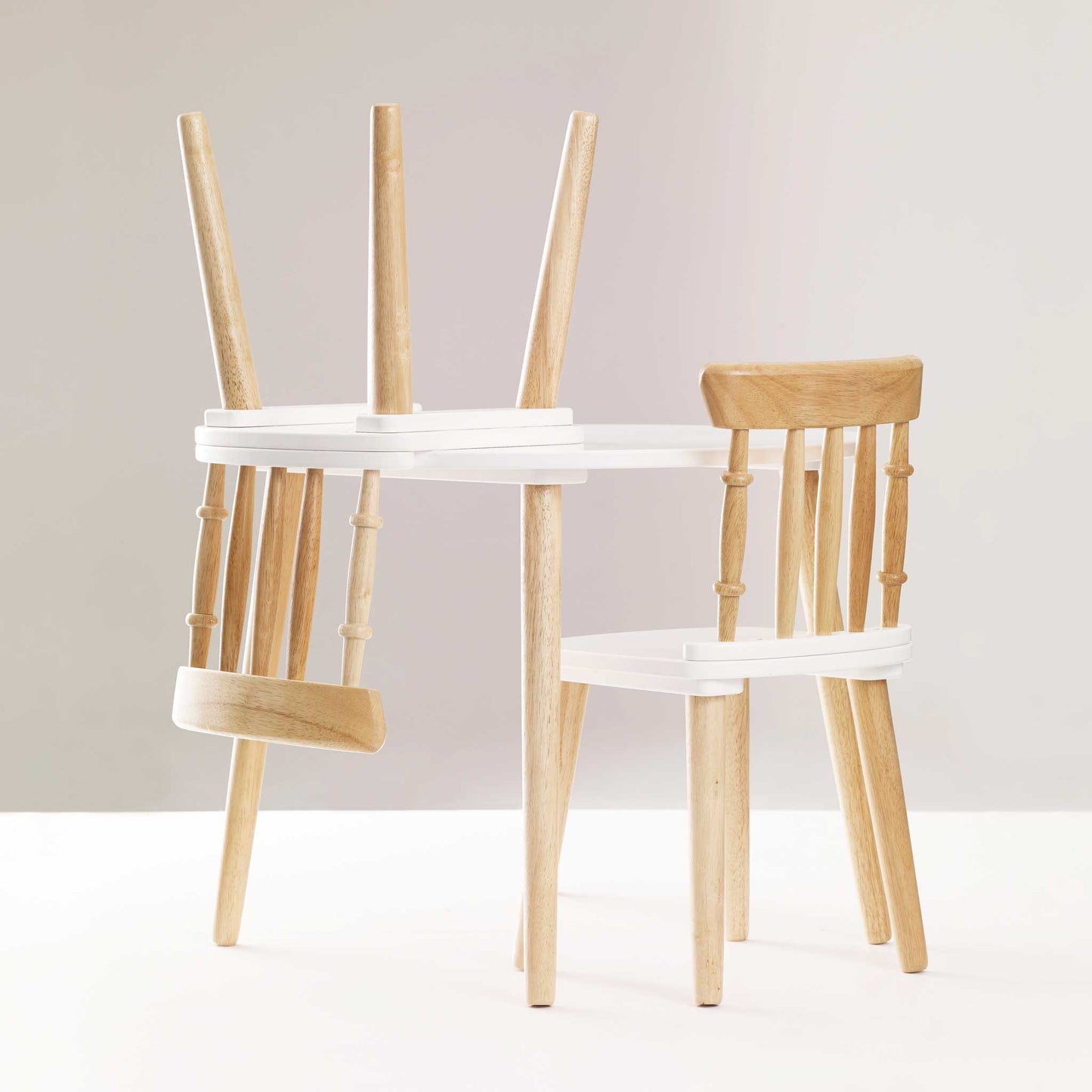 Le Toy Van Table and Chairs