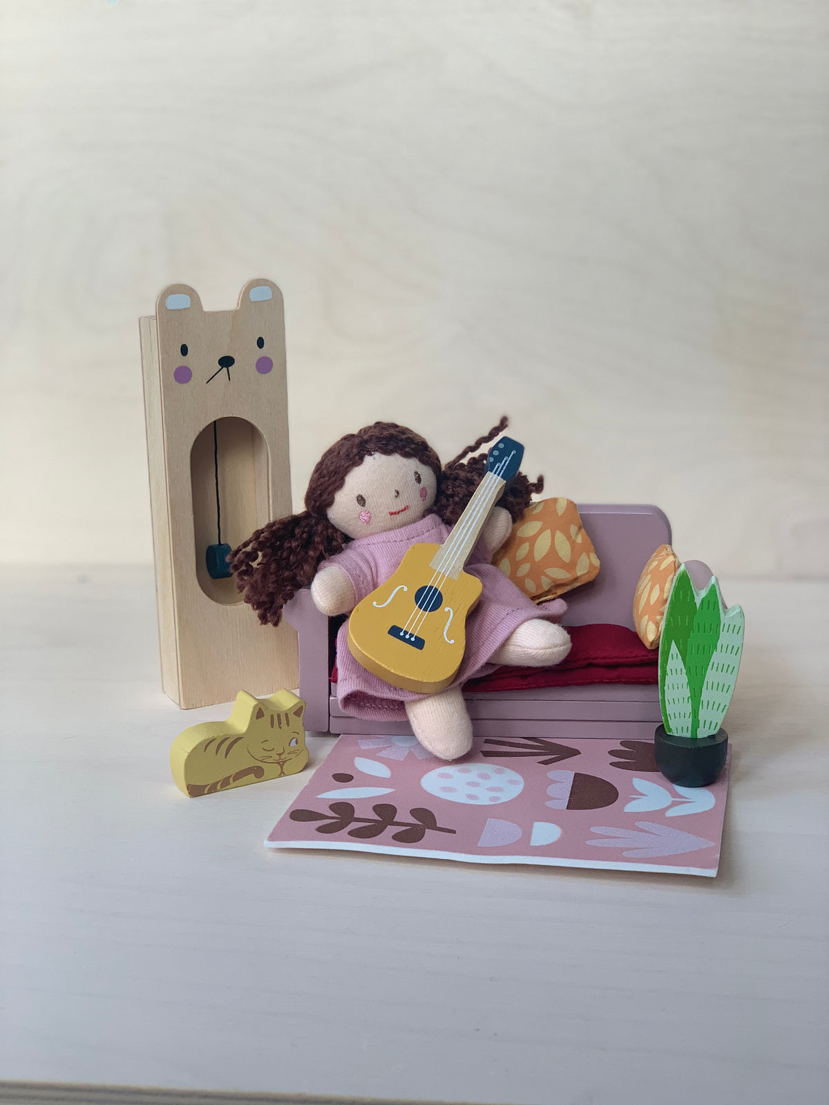 Mini Mimi Dolls House Doll