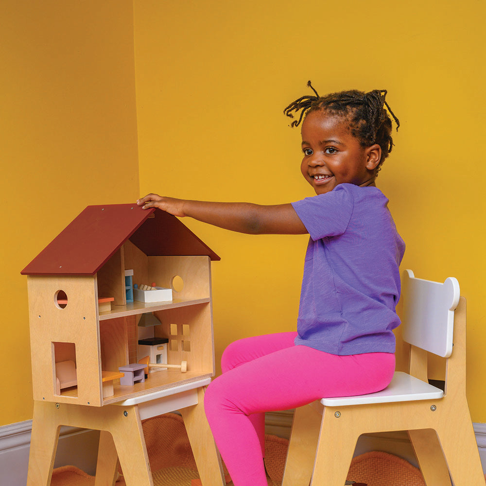 Poppets Dolls House