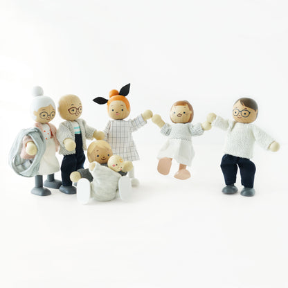 Le Toy Van Dolls House Family