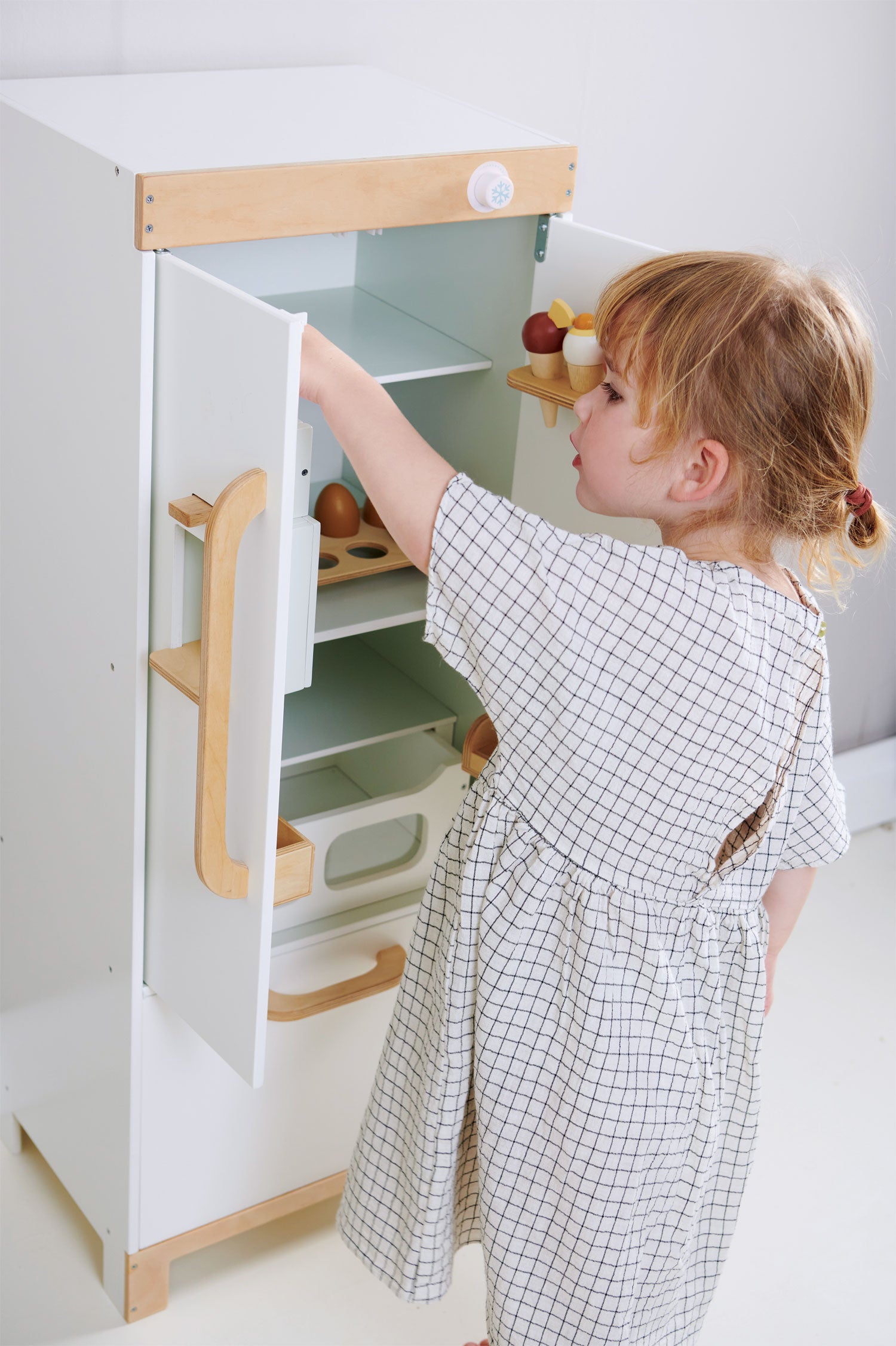 Tenderleaf wooden refrigerator toy for pretend kitchen play, from Froglet Toys
